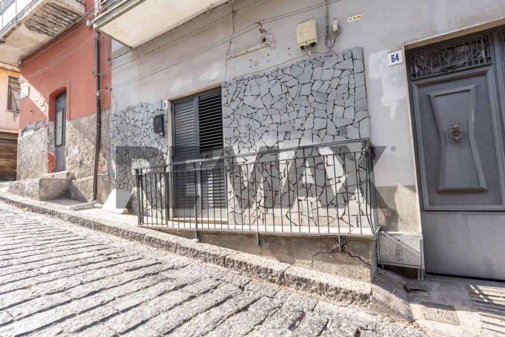Appartamento in vendita a Misterbianco, Via Alessandro Manzoni 66