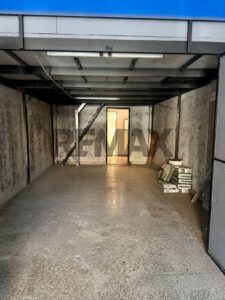 Locale commerciale in vendita a San Giovanni la Punta, Via della Regione 96 – foto 3
