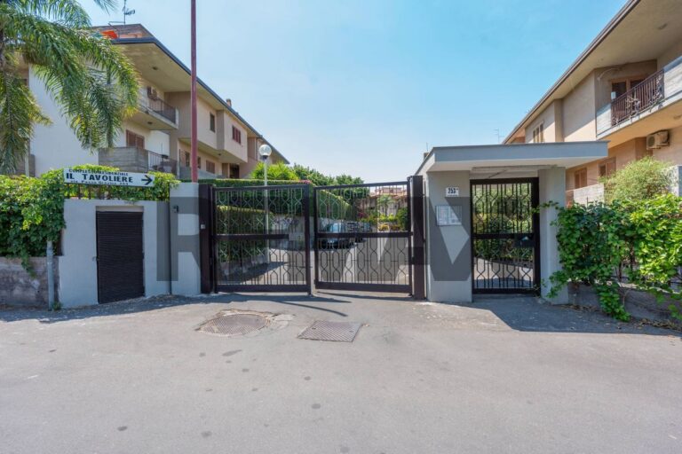 Villa in vendita a Catania, Gioieni, Via Passo Gravina 253 – foto 1